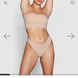 SKIMS Fits Everybody Nude Bandeau